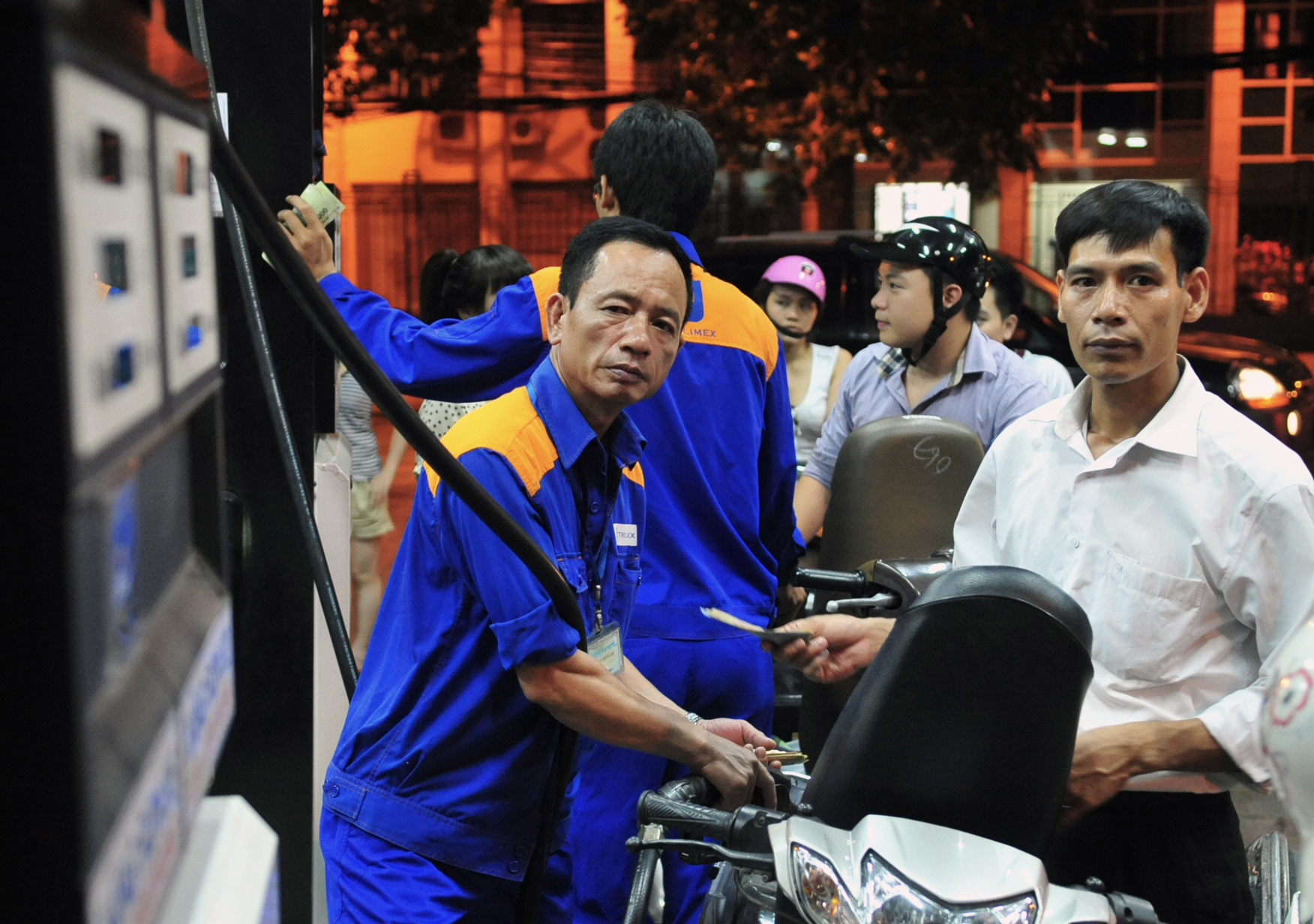 xang dau.png