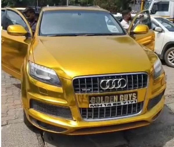 gold_wrapped_audi_q7_busted_bea67e29d6.webp