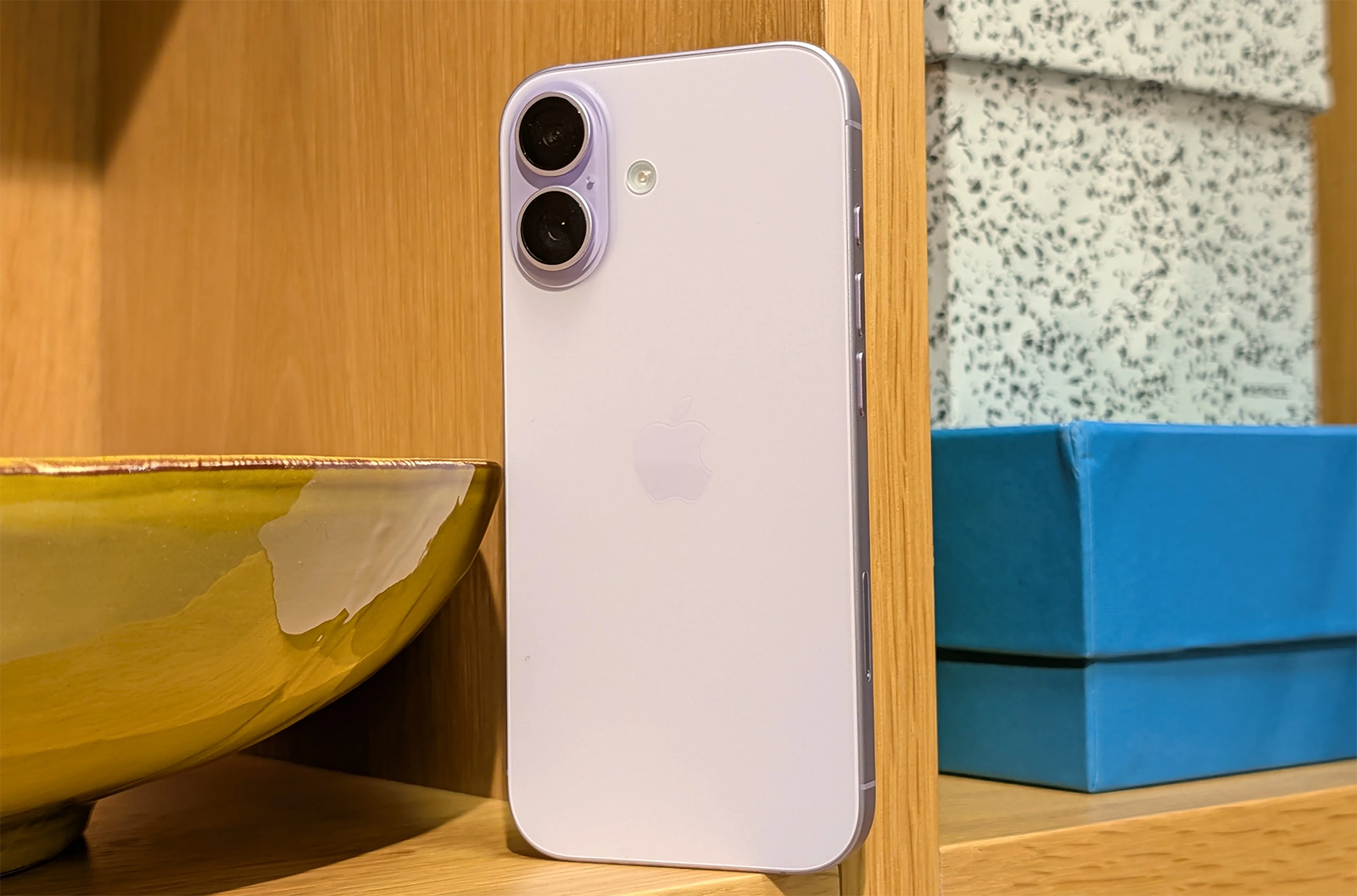 iPhone 18 1.png