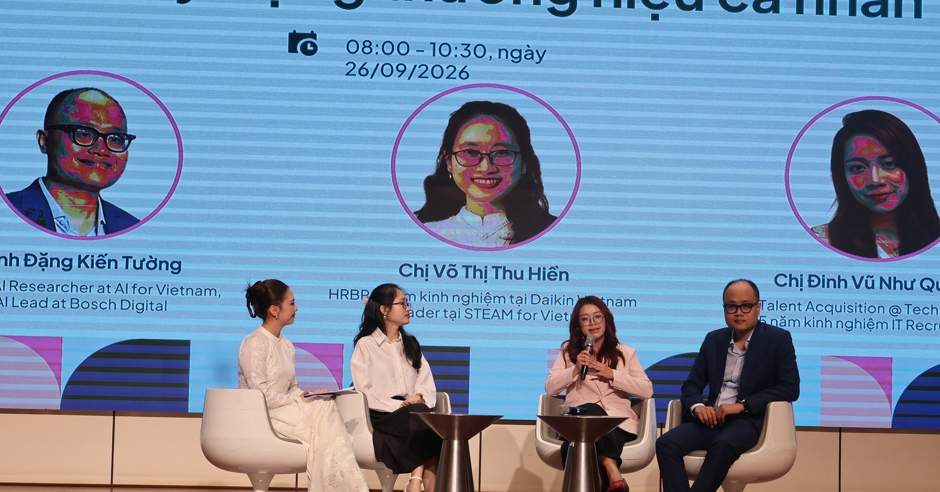 Sinh viên miền Trung được trang bị kỹ năng làm chủ AI