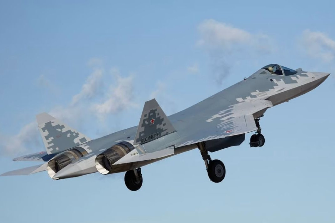 Su-57 'lột xác' với siêu thuật toán tác chiến, tích hợp loạt vũ khí mới sau kinh nghiệm Ukraine