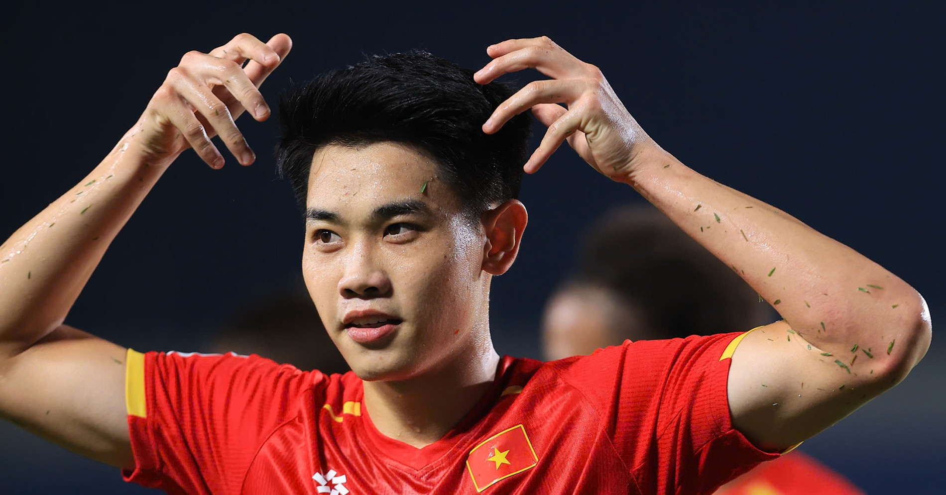 Đình Bắc lập đại công, Việt Nam thắng nhọc trận ra quân FIFA ASEAN Cup