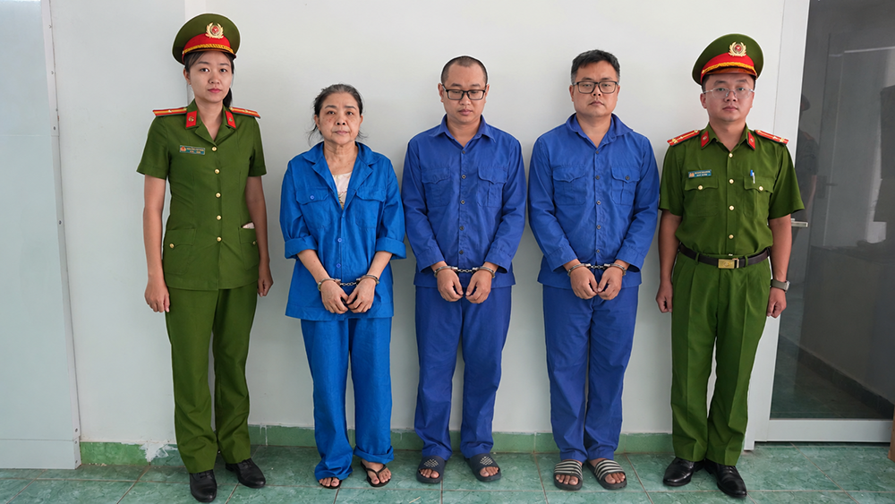 vu an xuat ban.png