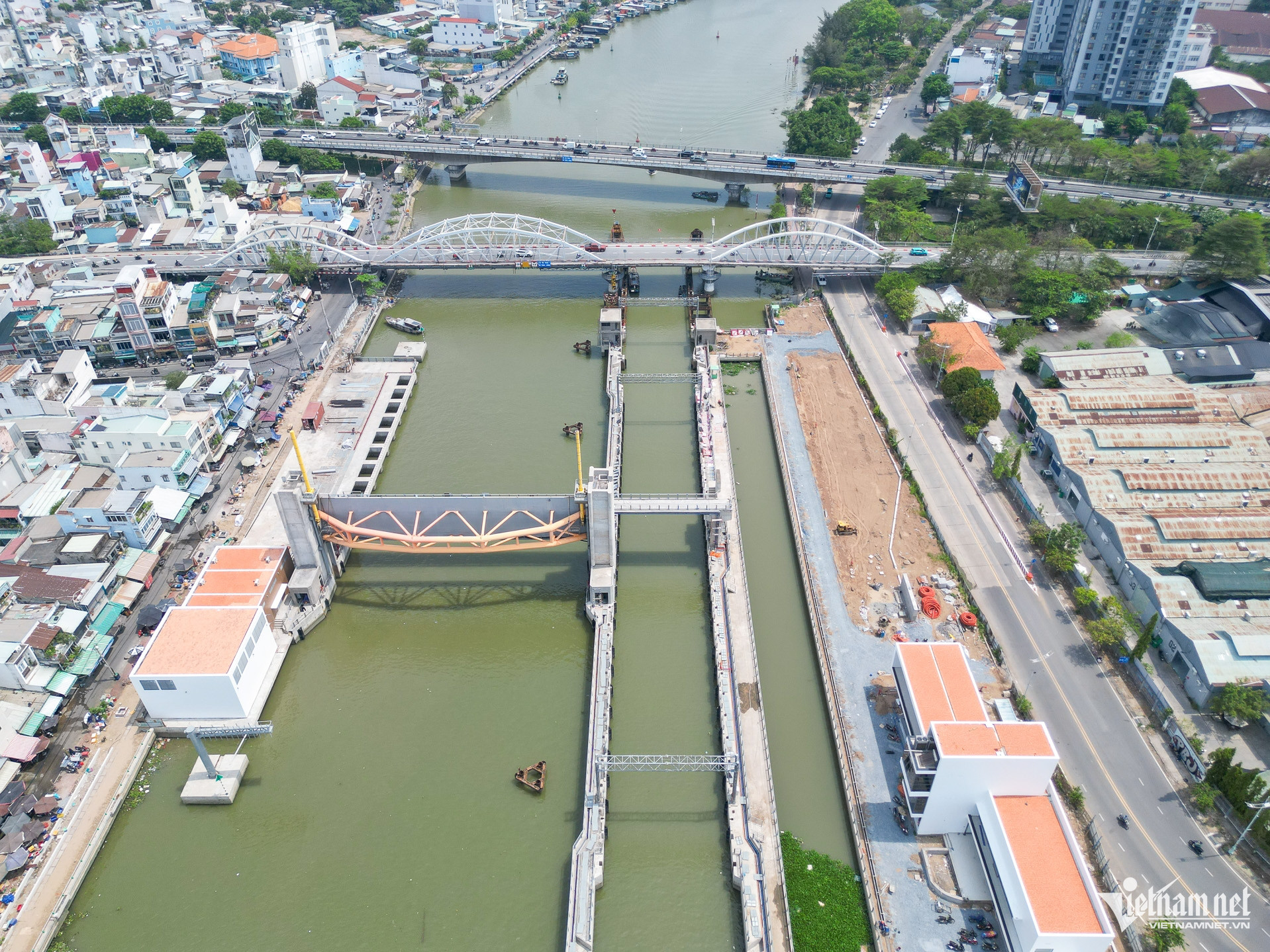 W-Chống ngập dự án 10.000 tỷ Tuấn Hùng 9.jpg