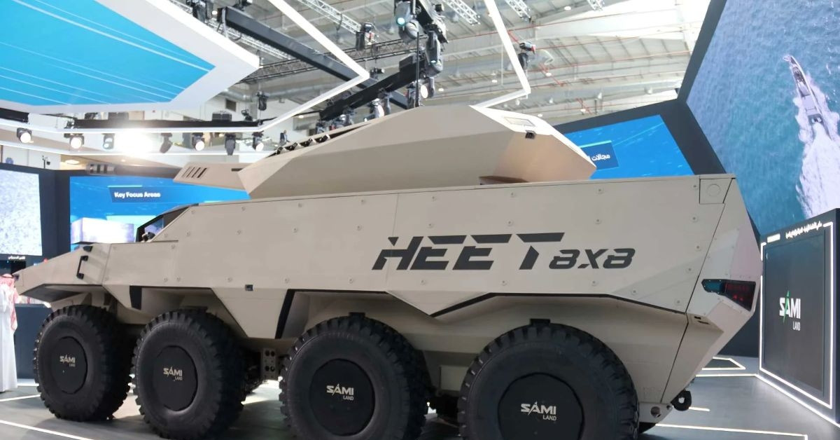Ả Rập Xê Út trình làng ‘quái thú sa mạc’ HEET 8x8 và HEET 4x4 góc quan sát 180 độ
