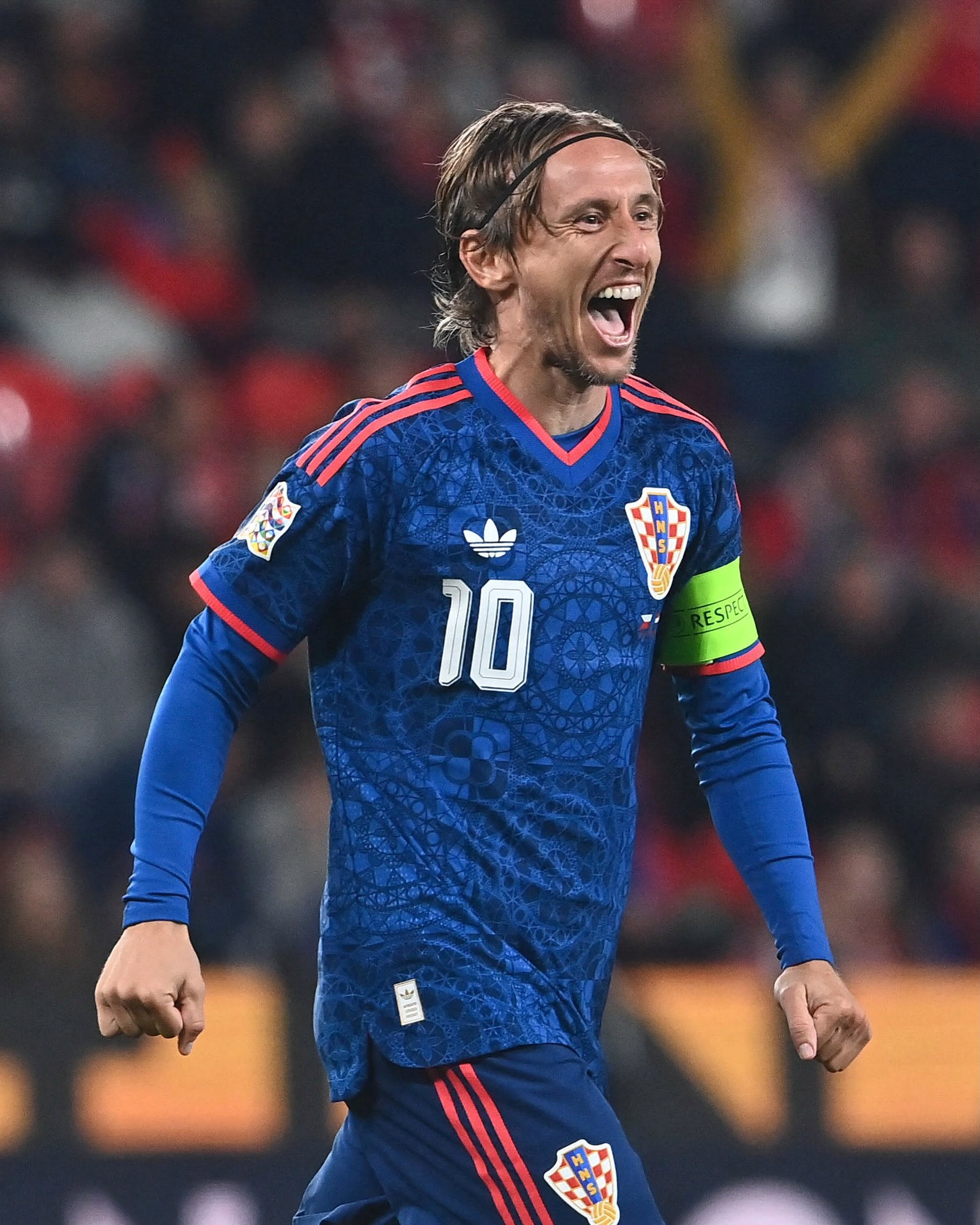 https://static-images.vnncdn.net/vps_images_publish/000001/000003/2026/9/27/modric-croatia-151.jpg