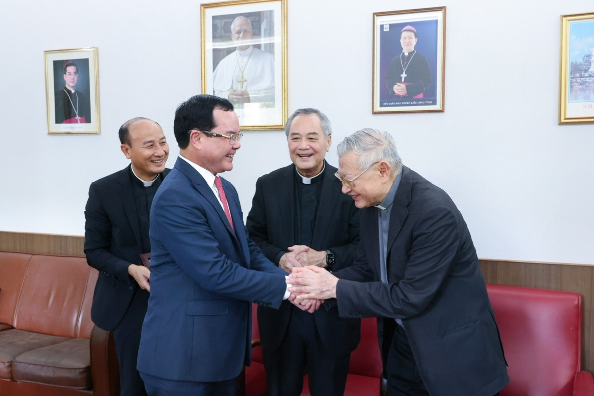 Mỗi linh mục, tu sĩ Việt Nam tại Tòa thánh Vatican và Italia là một đại sứ văn hóa