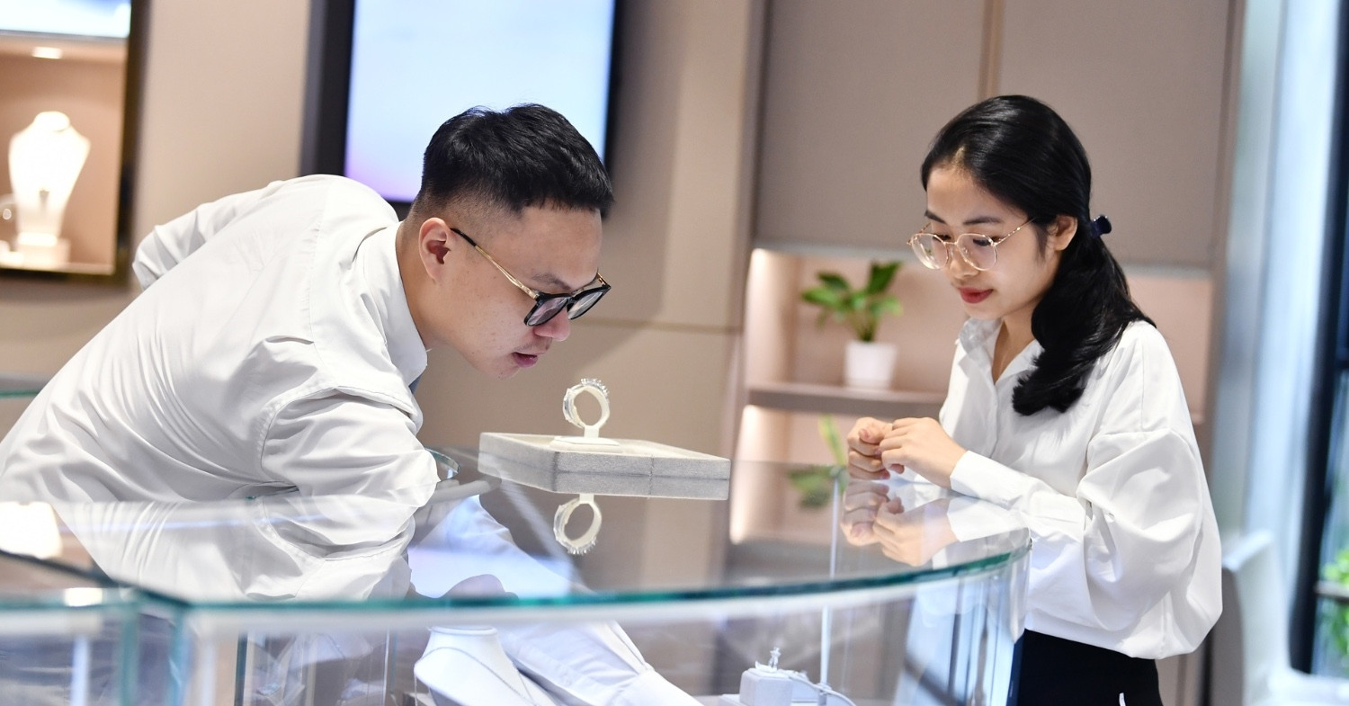 Ông lớn trang sức Việt dự kiến lỗ 6.271 tỷ sau cơn sốc, lấy gì để phục hồi?