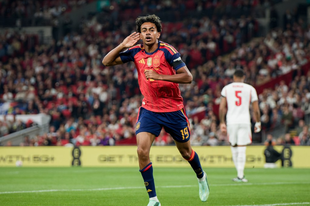 www_thesun_co_uk lamine yamal spain celebrates goal 1111425296 (5).jpg