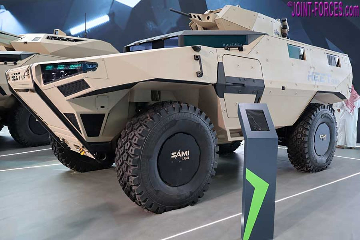 Xe bọc thép HEET 3.jpg