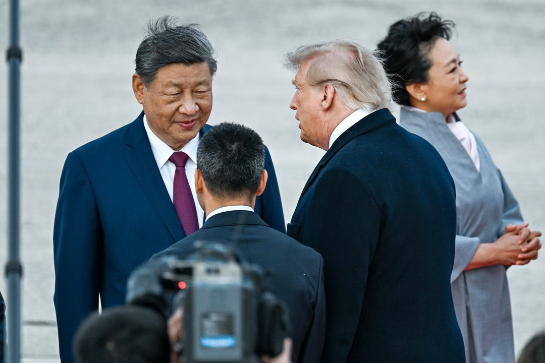 27dc trump china mglw superJumbo v2.jpg