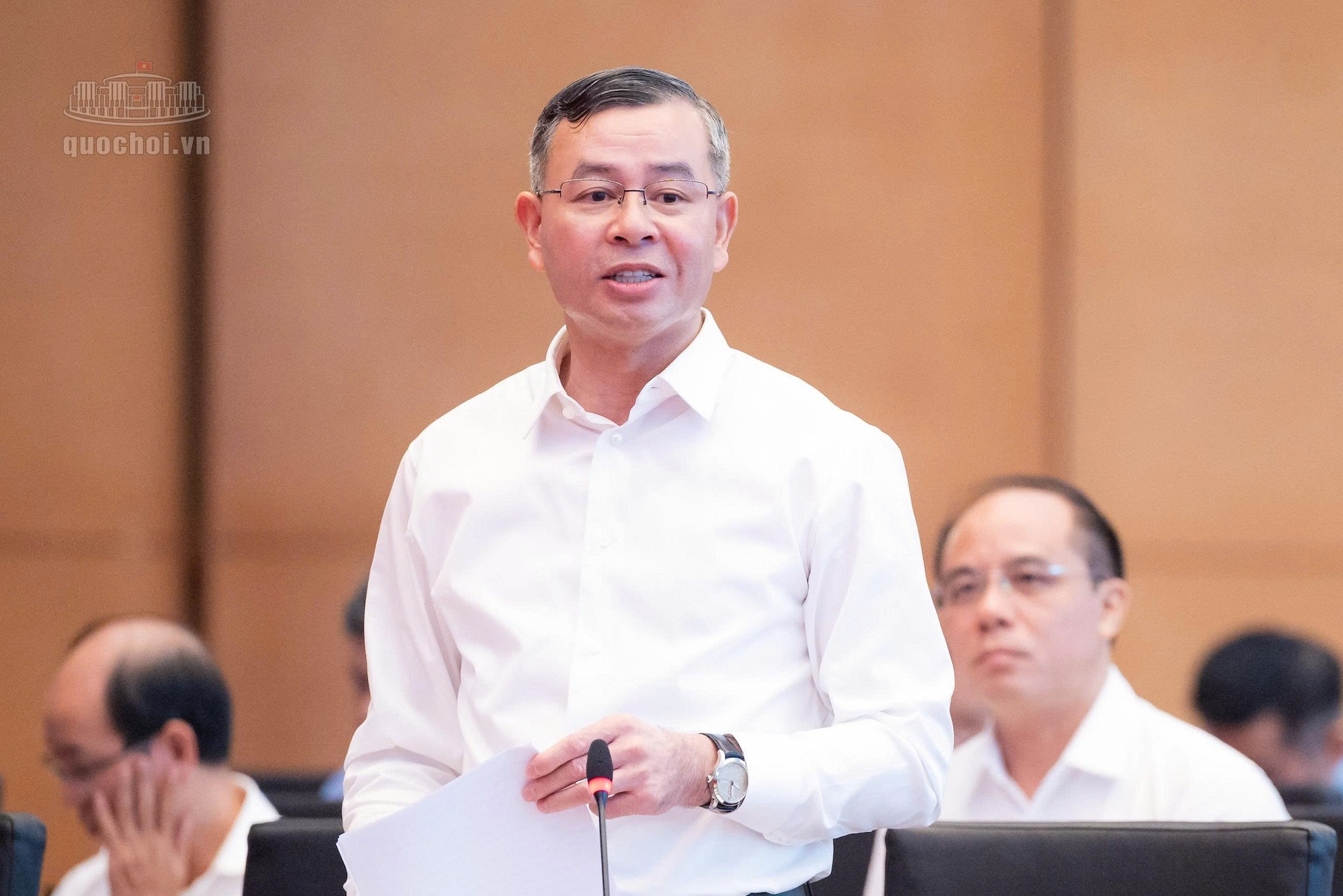 Bộ trưởng Tài chính Ngô Văn Tuấn