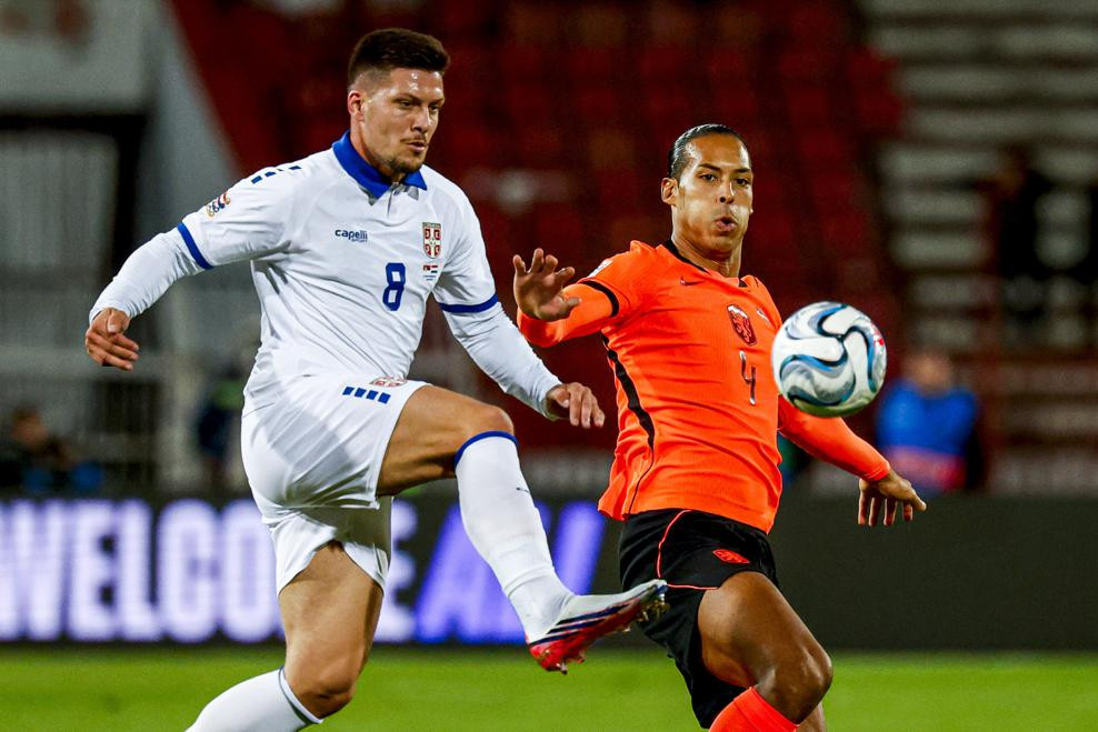 editorial_uefa_com fbl eur nations srb ned (3).jpg