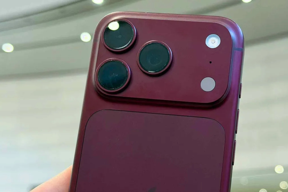 iPhone 18 Pro Max gặp lỗi không thể gọi điện và truy cập mạng