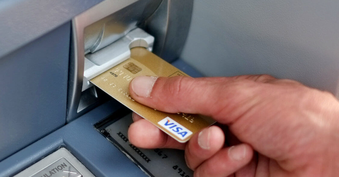 Những điều cần lưu ý khi chuyển tiền qua ATM