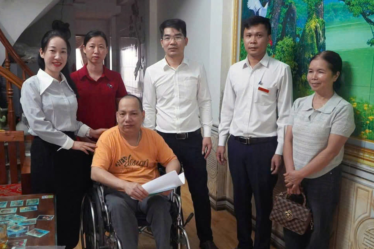 Thôn rộng hơn, cán bộ phải gần dân hơn