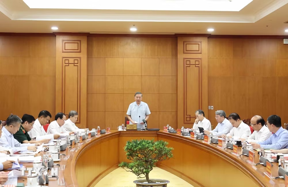 ttxvn_tong-bi-thu-chu-tich-nuoc-chu-tri-lam-viec-ve-giai-quyet-cac-vu-an-dan-su-hanh-chinh-2809.jpg