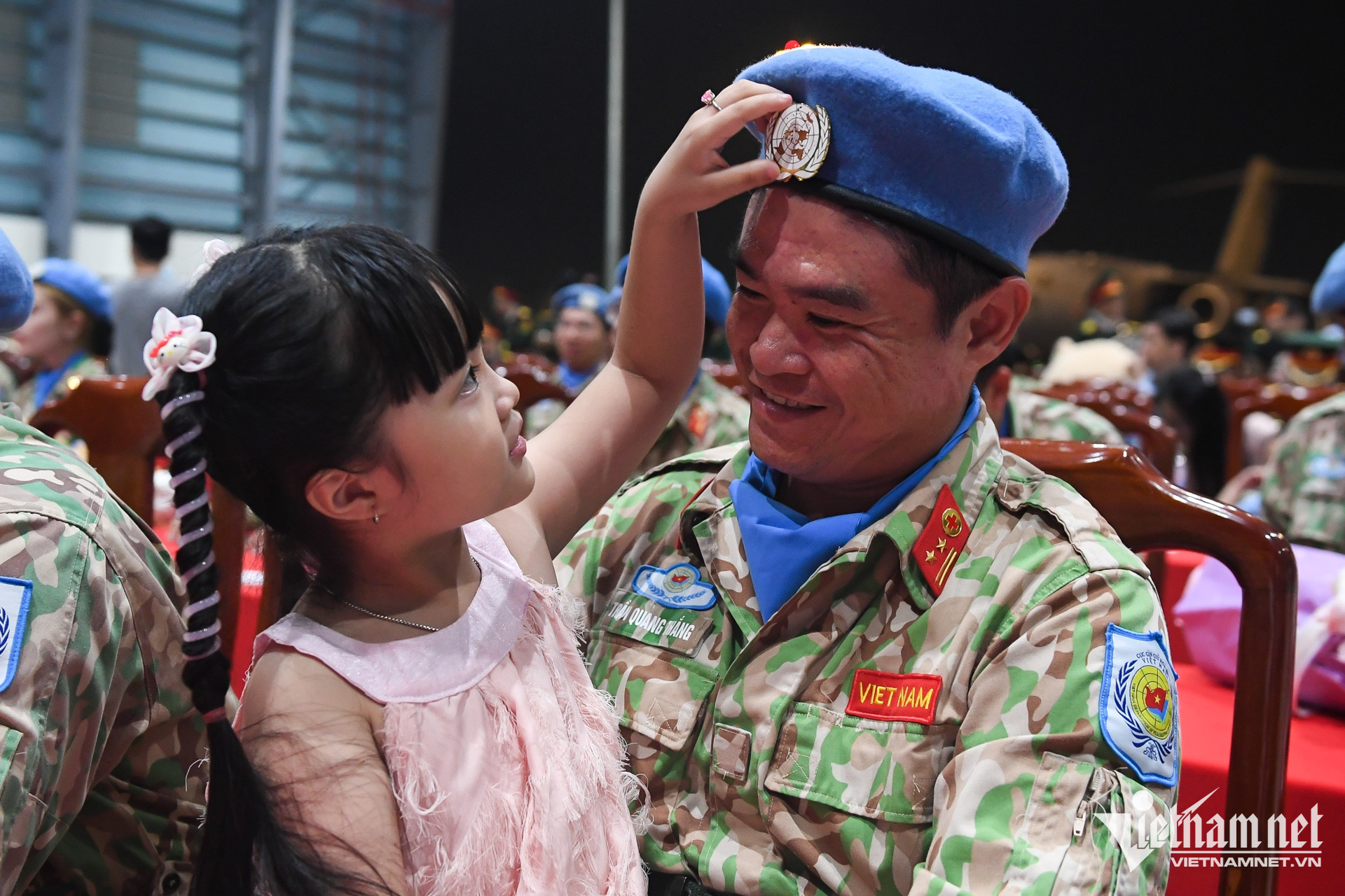 W-mũ nồi xanh   nguyễn huế 14.jpg