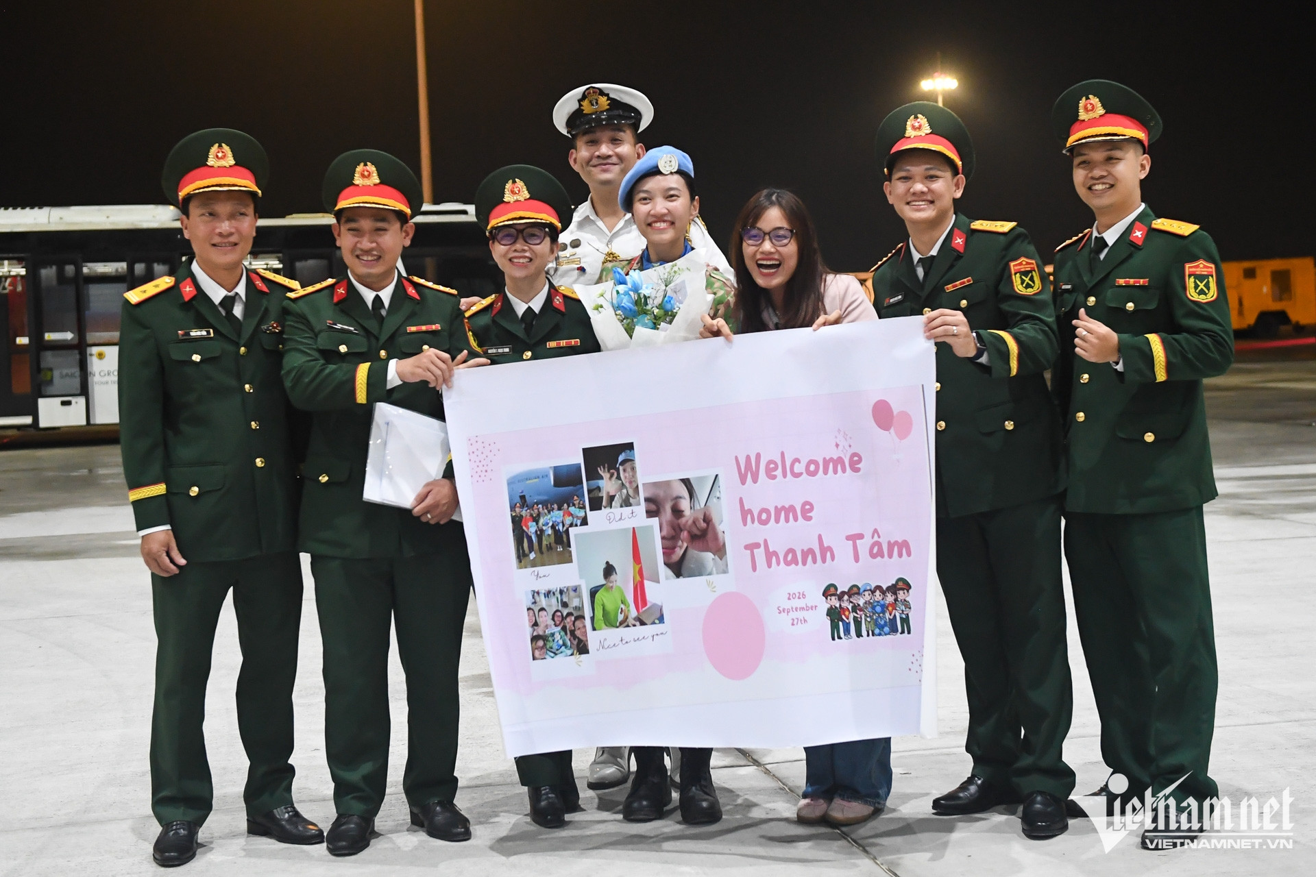 https://static-images.vnncdn.net/vps_images_publish/000001/000003/2026/9/28/w-mu-noi-xanh-nguyen-hue-21-21.jpg