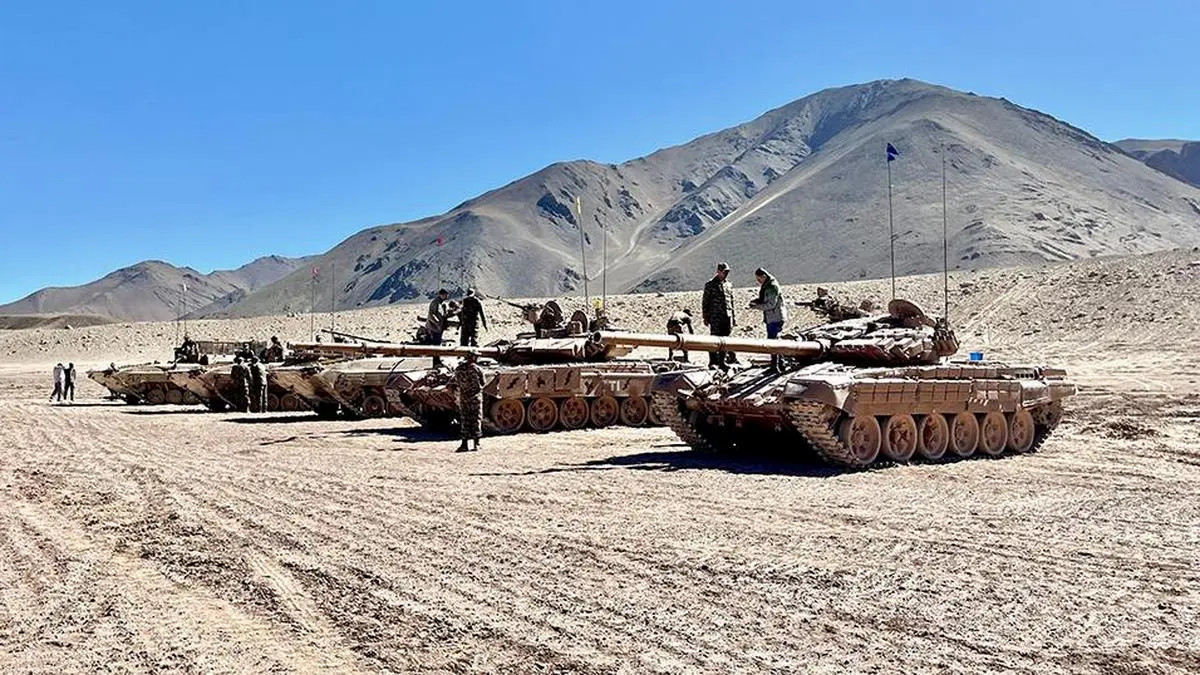 Xe tăng T 90 Ấn Độ 3.jpg