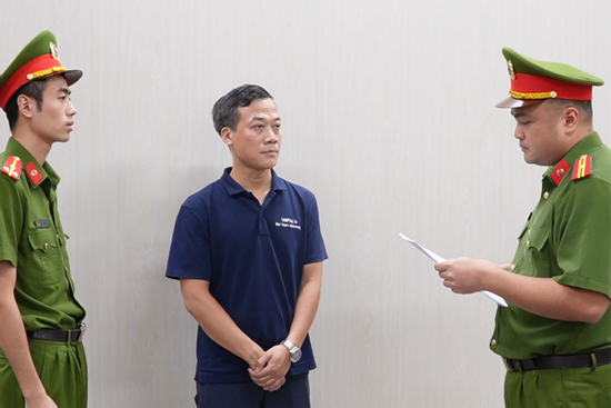 Bản tin trưa 29/9: Làm việc mờ ám, chủ tịch HĐQT bị bắt tạm giam