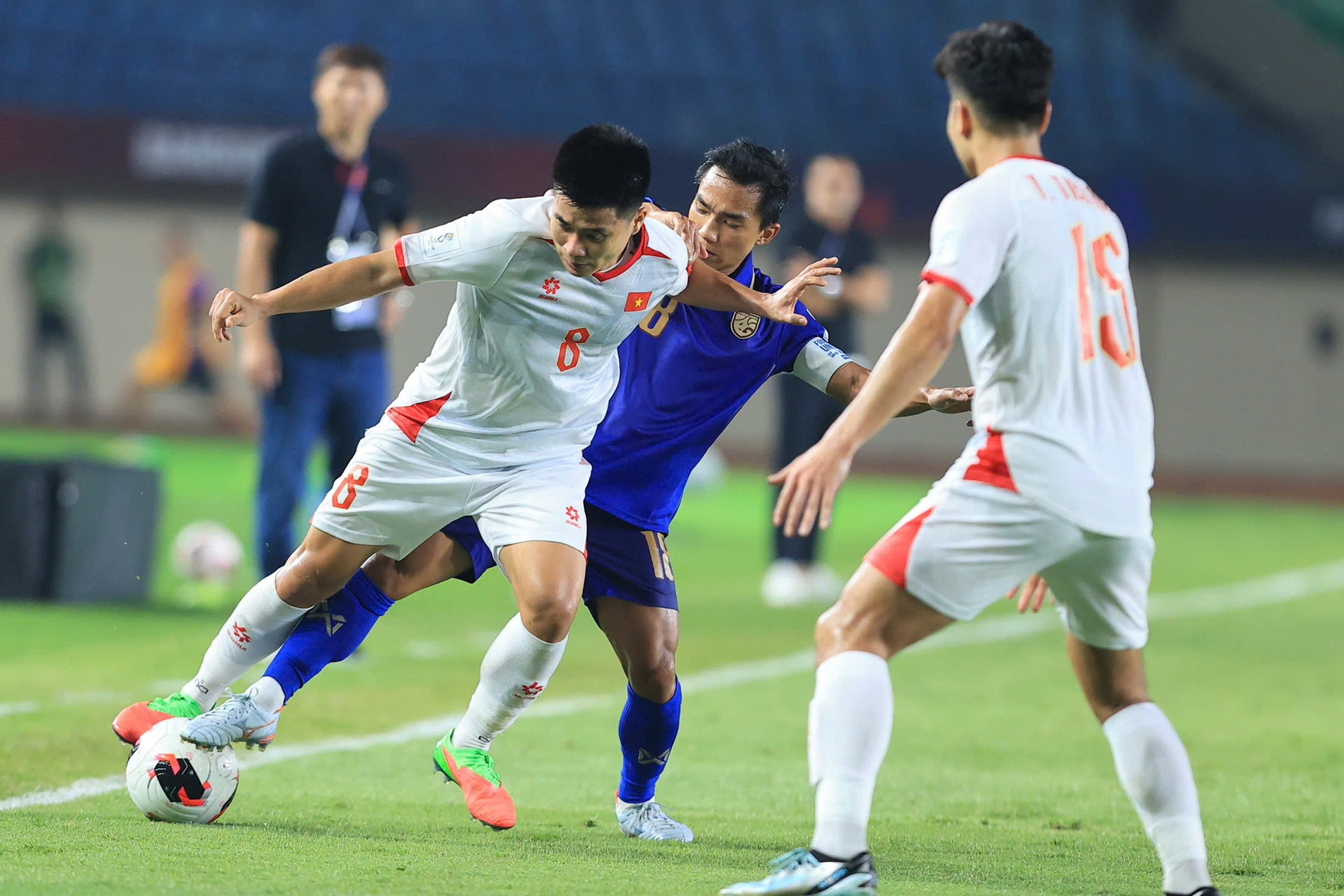 AFC động viên tuyển Việt Nam sau thất bại trước Thái Lan