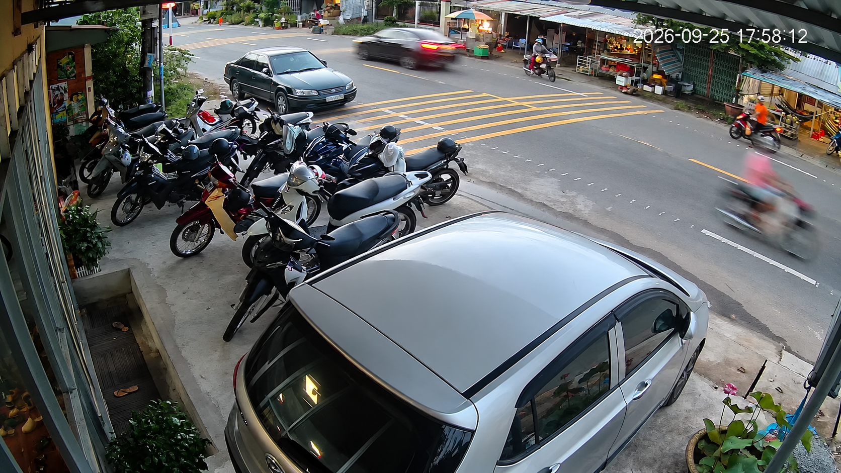 anh 1 mat xe.png