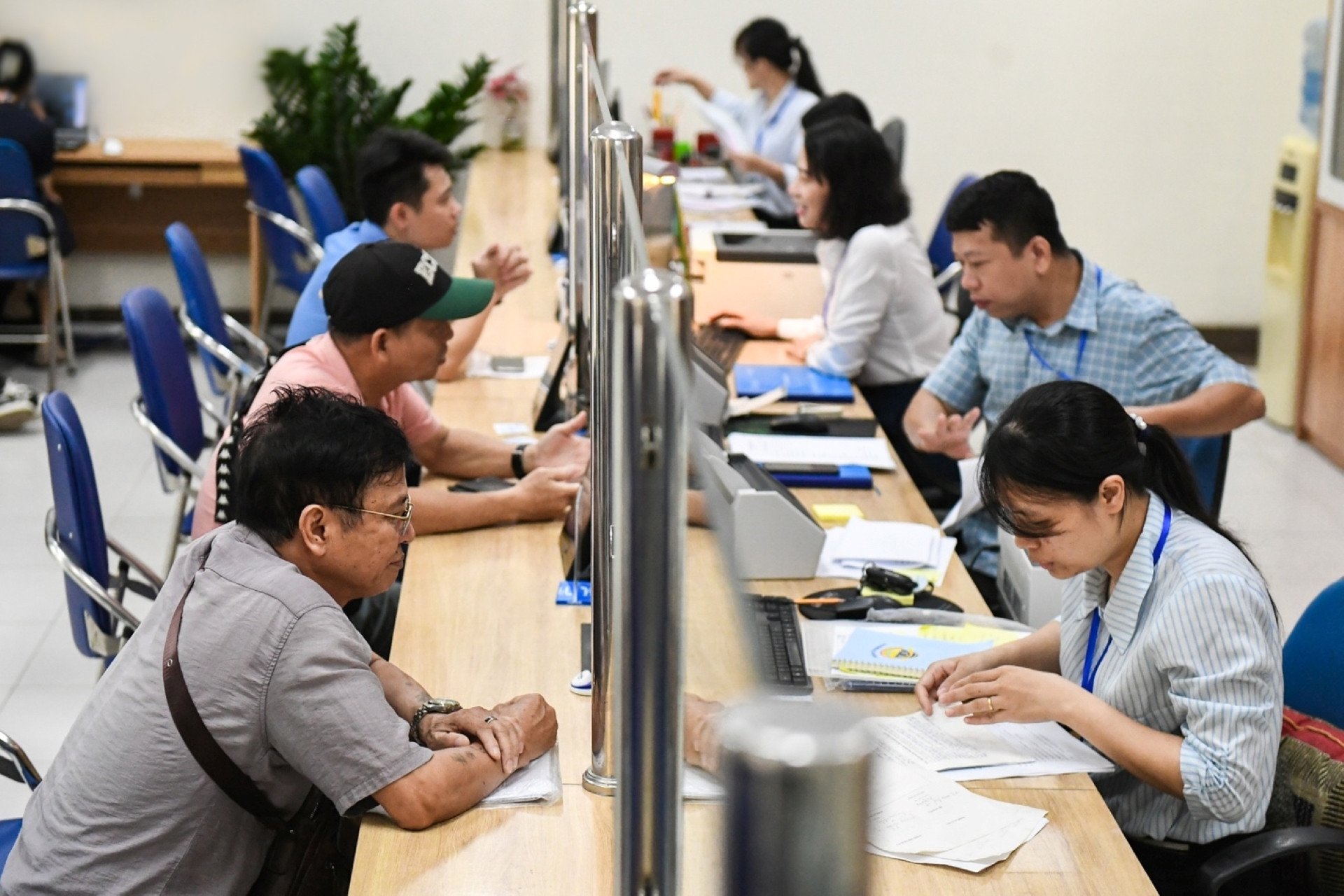Hà Nội khảo sát mức độ hài lòng tại 12 sở và 126 xã, phường
