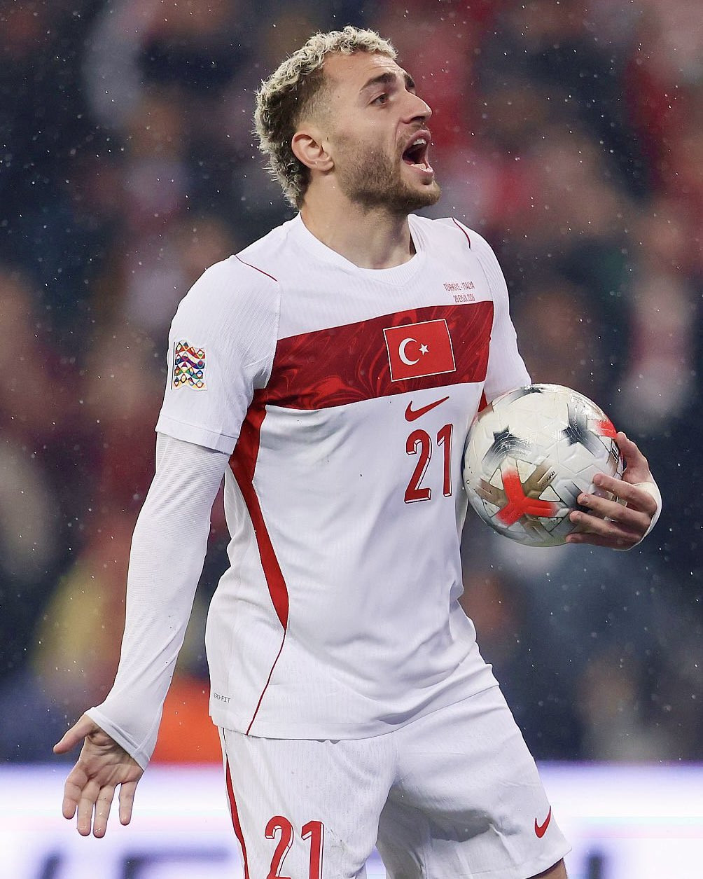 HTVEFcQXgAAUelQ.jpg