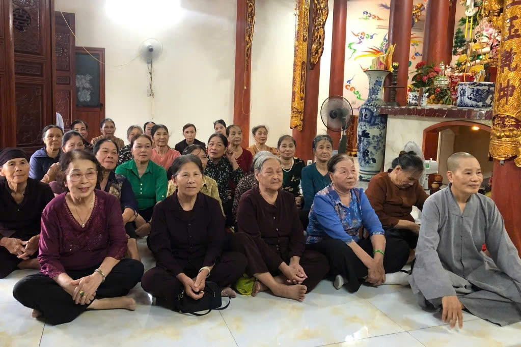 Từ thiện nguyện đến chống lừa đảo mạng, tôn giáo đồng hành với cộng đồng