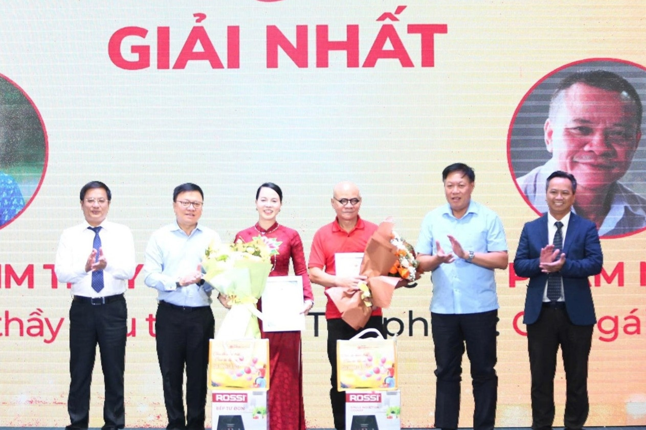 Viết về con gái đi lấy chồng, nhà văn Phạm Ngọc Tiến giành giải Nhất