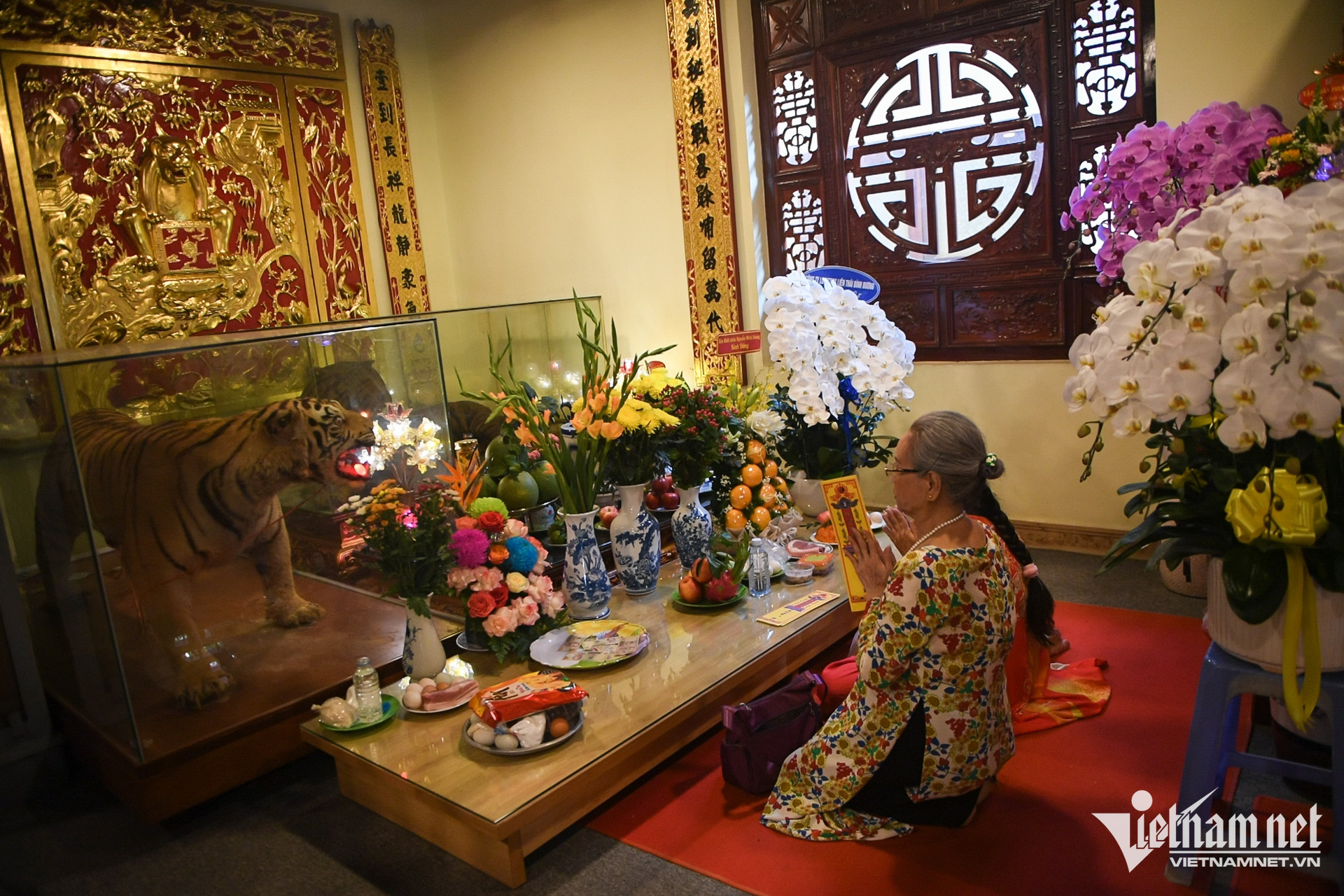 https://static-images.vnncdn.net/vps_images_publish/000001/000003/2026/9/29/w-den-tran-hung-dao-tphcm-nguyen-hue-12-1617.jpg