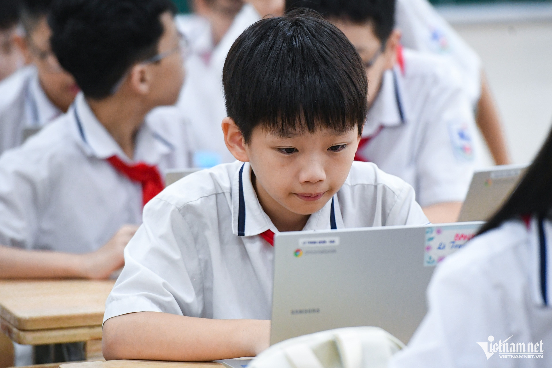 https://static-images.vnncdn.net/vps_images_publish/000001/000003/2026/9/29/w-thcs-giang-vo-10-3495.jpg