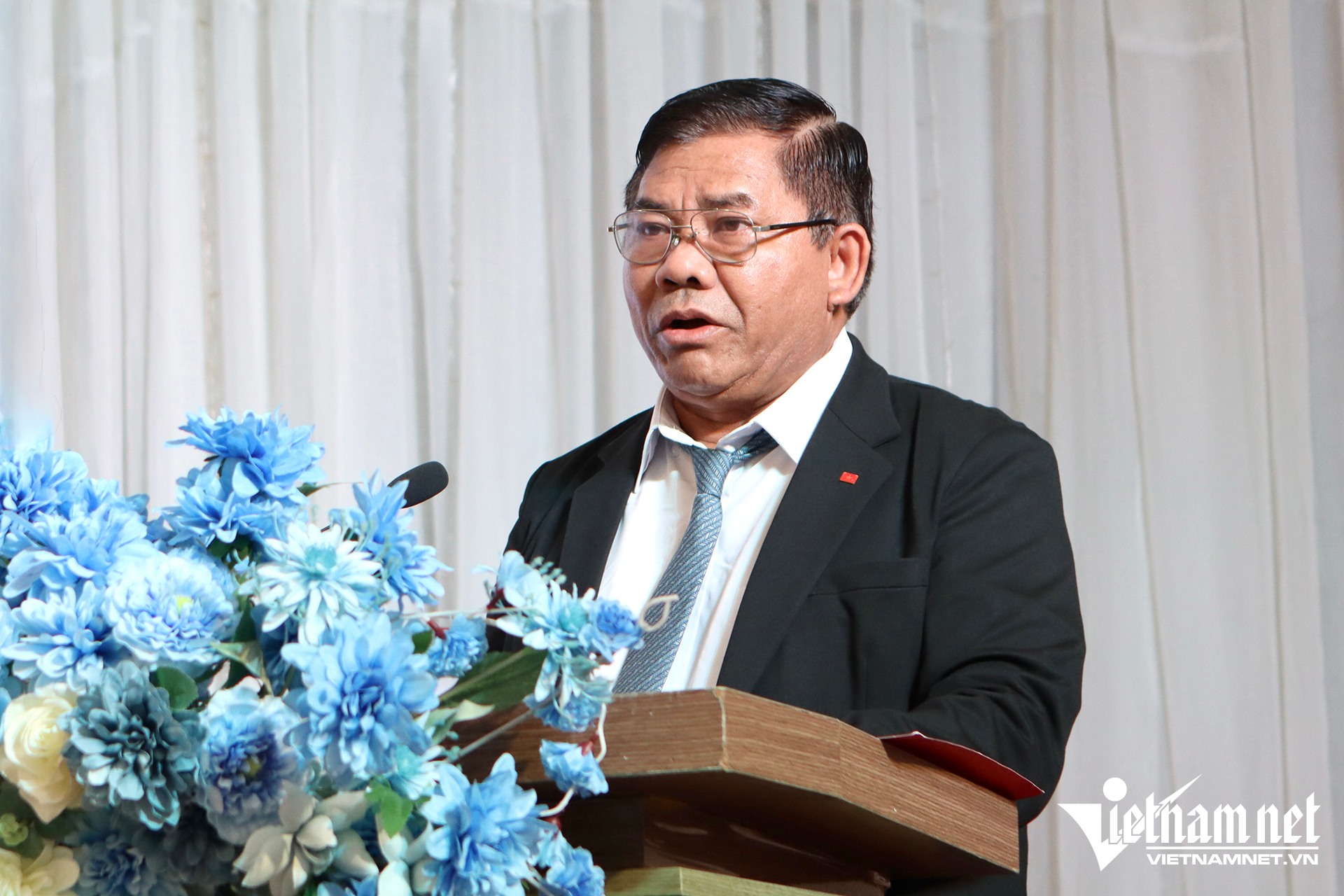 W-Thứ trưởng Y Thông .png