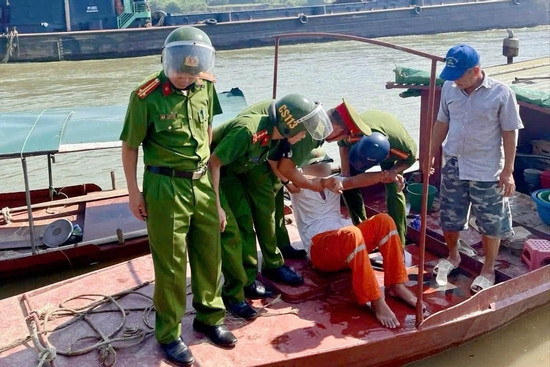 Bản tin chiều 3/9: Danh tính người đàn ông rơi từ cầu Vĩnh Phú ở Phú Thọ