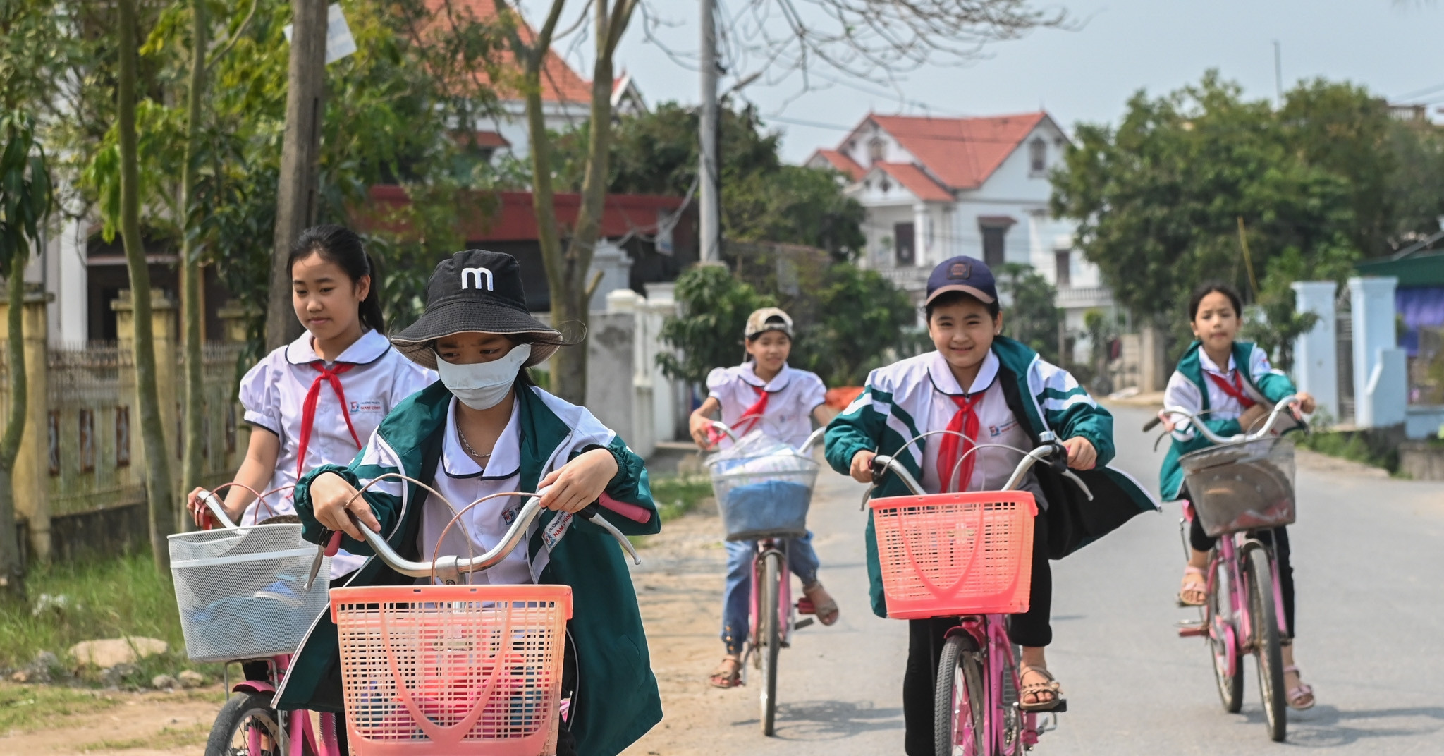 Hỗ trợ gia đình sinh con gái: Thưởng tiền có làm giảm tâm lý &amp;apos;phải có con trai&amp;apos;?