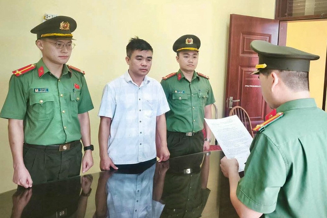 Khởi tố Nguyễn Văn Năm, cựu Phó viện trưởng thuộc Trường Đại học Trưng Vương