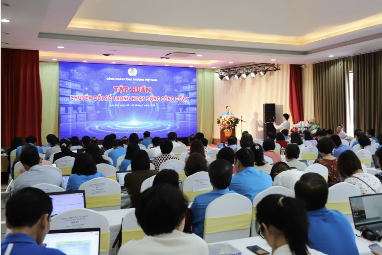 Công nghệ thu hẹp khoảng cách giữa công đoàn và người lao động