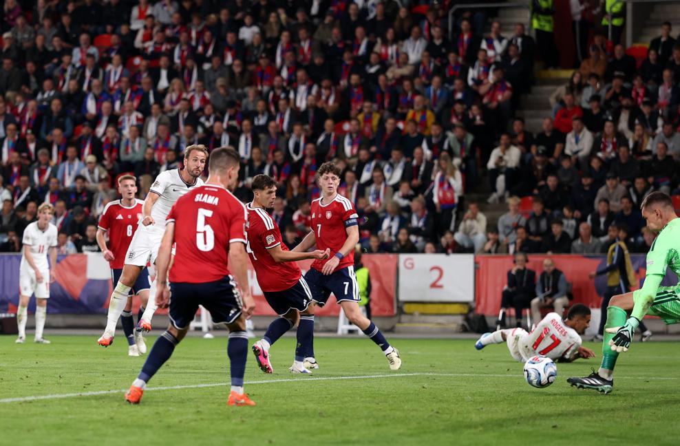 editorial_uefa_com czechia_v_england_ _uefa_nations_league_2026_27_group_a3_md2 (1).jpg