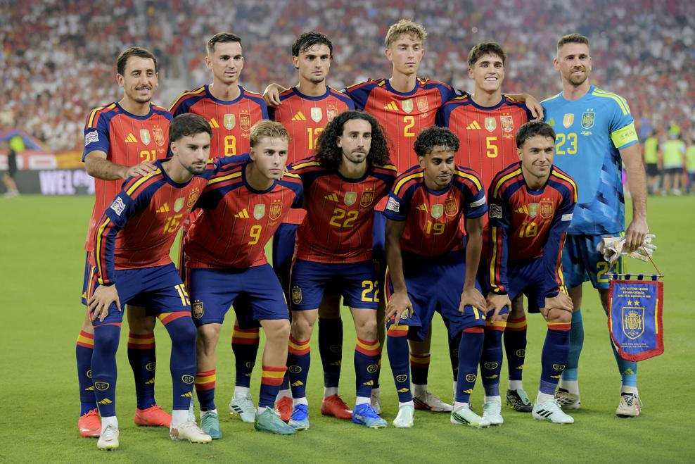 editorial_uefa_com fbl eur nations esp cro (4).jpg