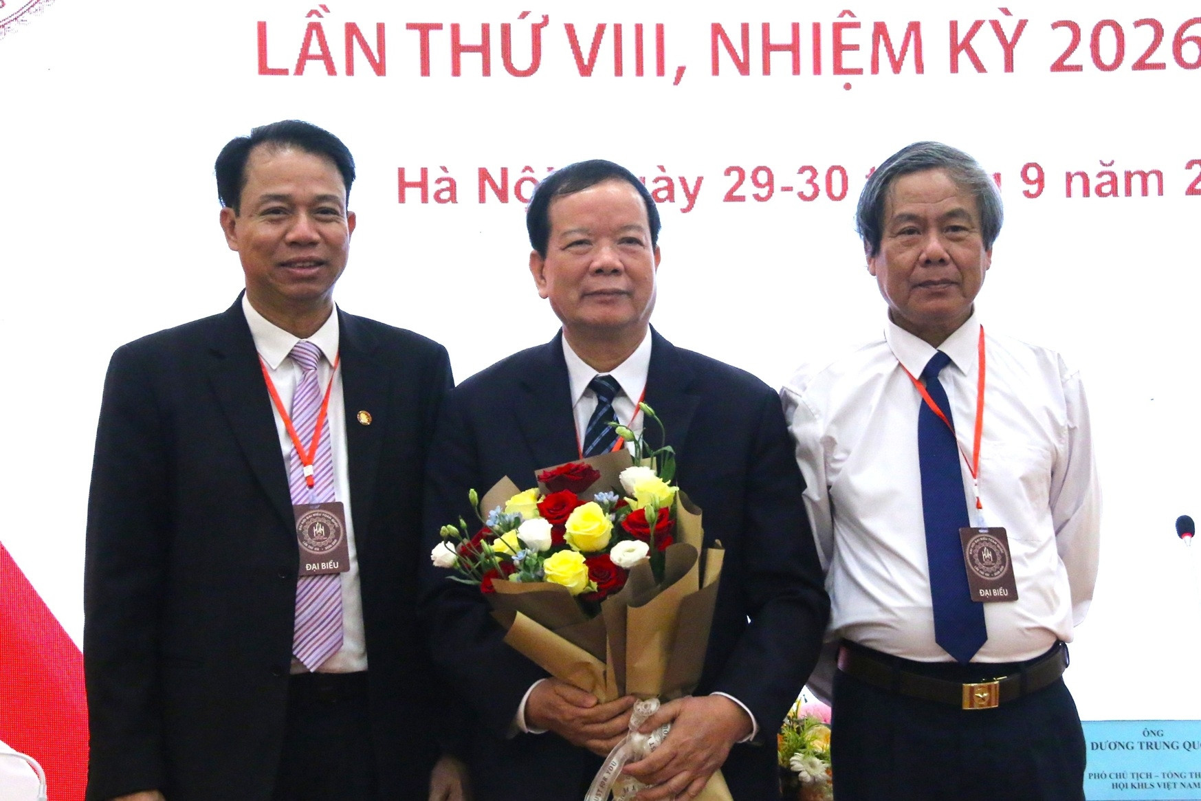 GS.TS Nguyễn Văn Kim làm Chủ tịch Hội Khoa học Lịch sử Việt Nam