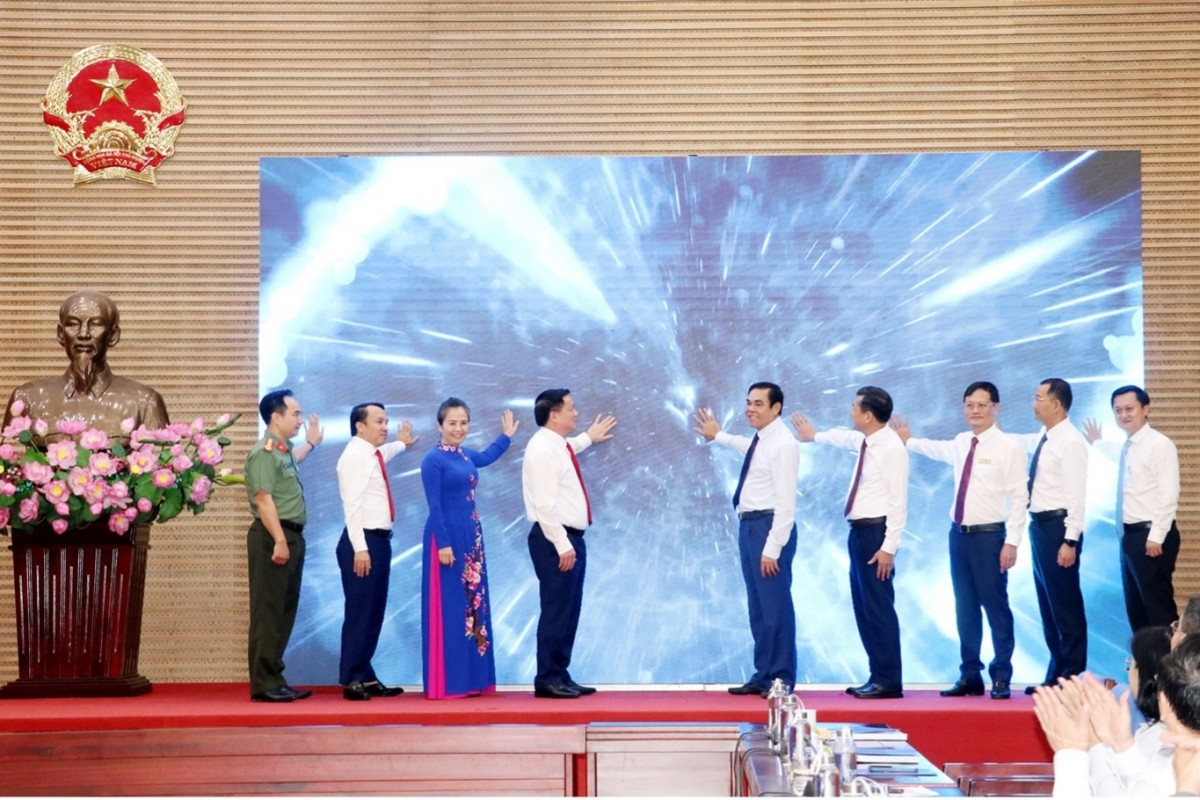Nghệ An ra mắt, đưa vào vận hành thử nghiệm kho dữ liệu dùng chung