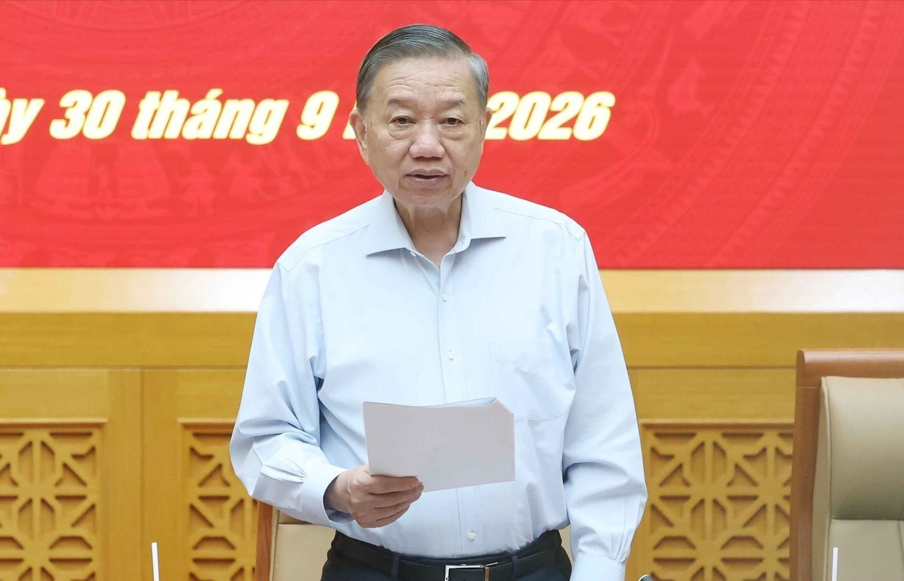 Nghiên cứu, chế tạo vũ khí, trang bị tiên tiến, hiện đại, theo đúng tiến độ