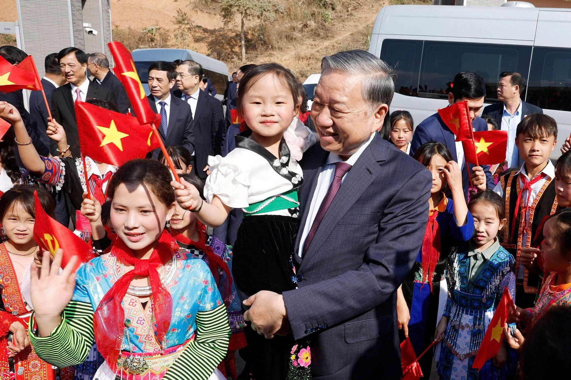 Bước chuyển quan trọng của giáo dục dân tộc