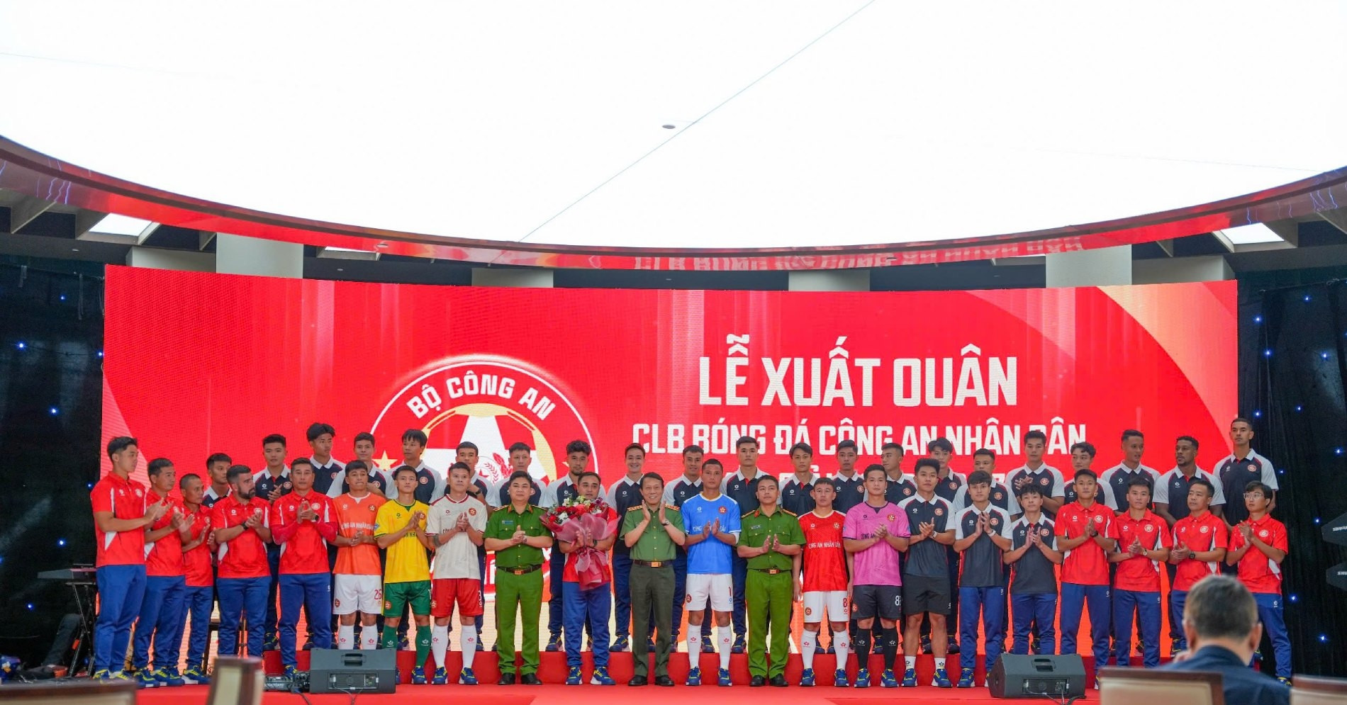 CAND FC ra mắt, mục tiêu sớm giành vé trở lại V-League