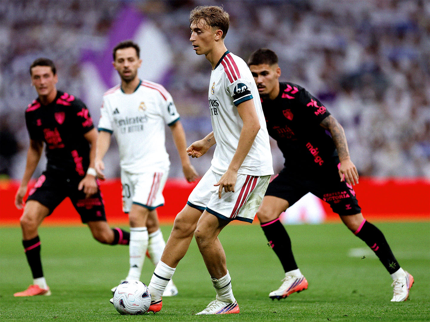 Huijsen Malaga Real Madrid.jpg