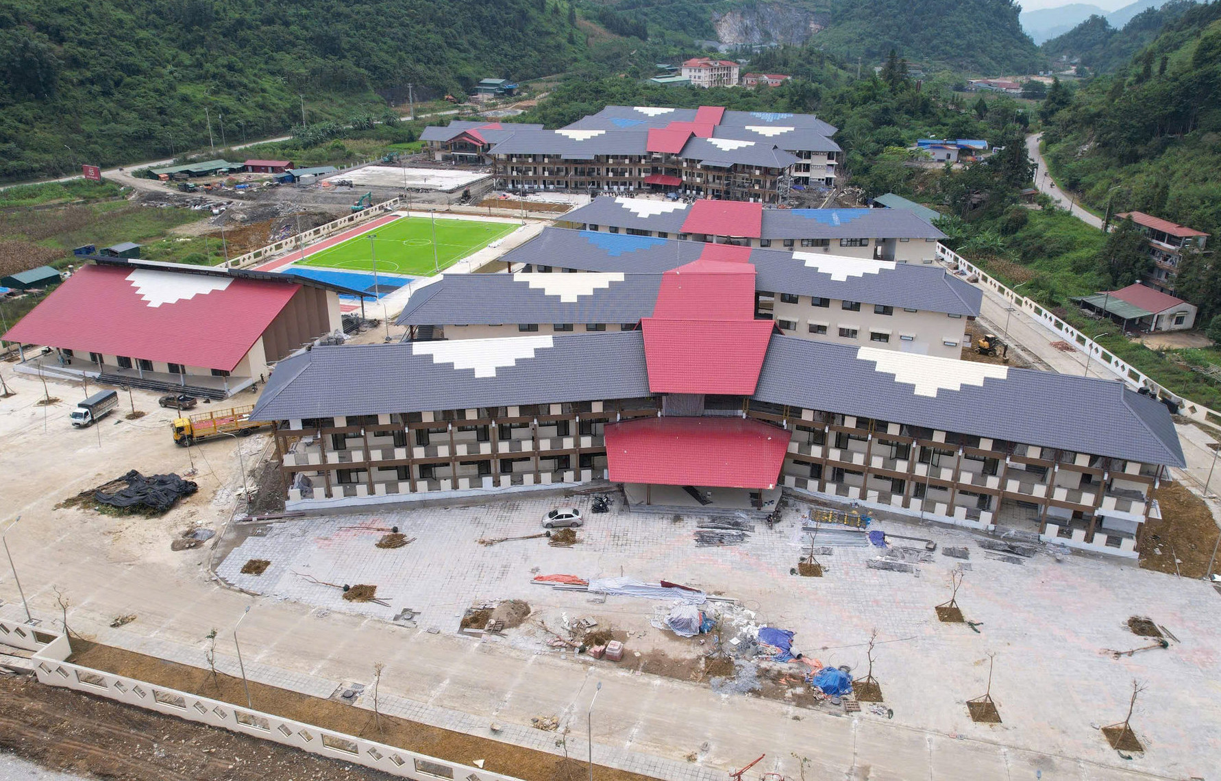 toancanhMuongKhuong.jpg