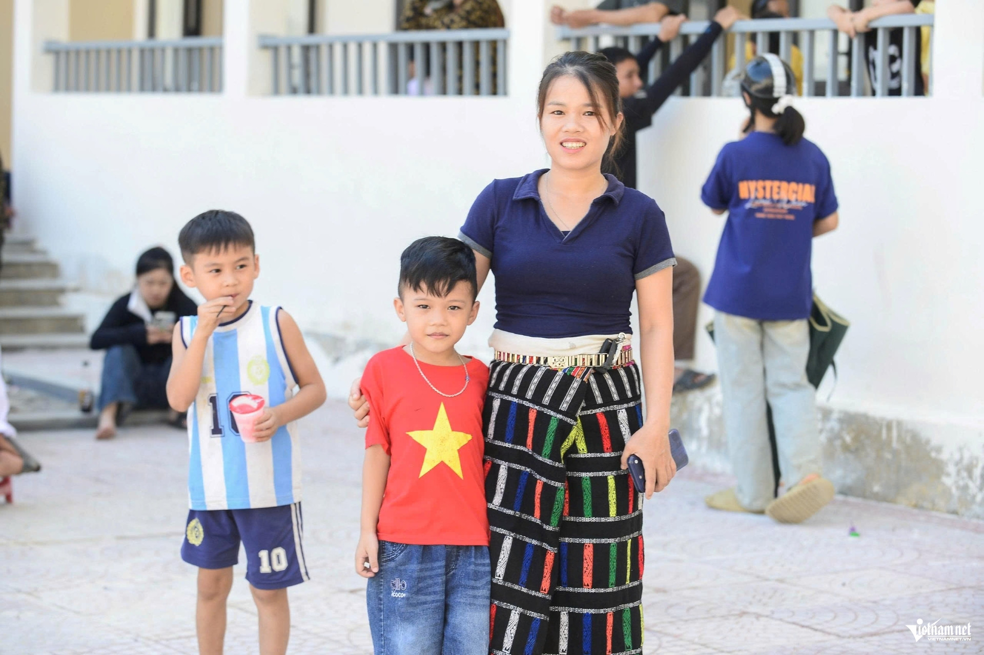 W-a3Hơn 700 học sinh háo hức ngày khai giảng.jpg