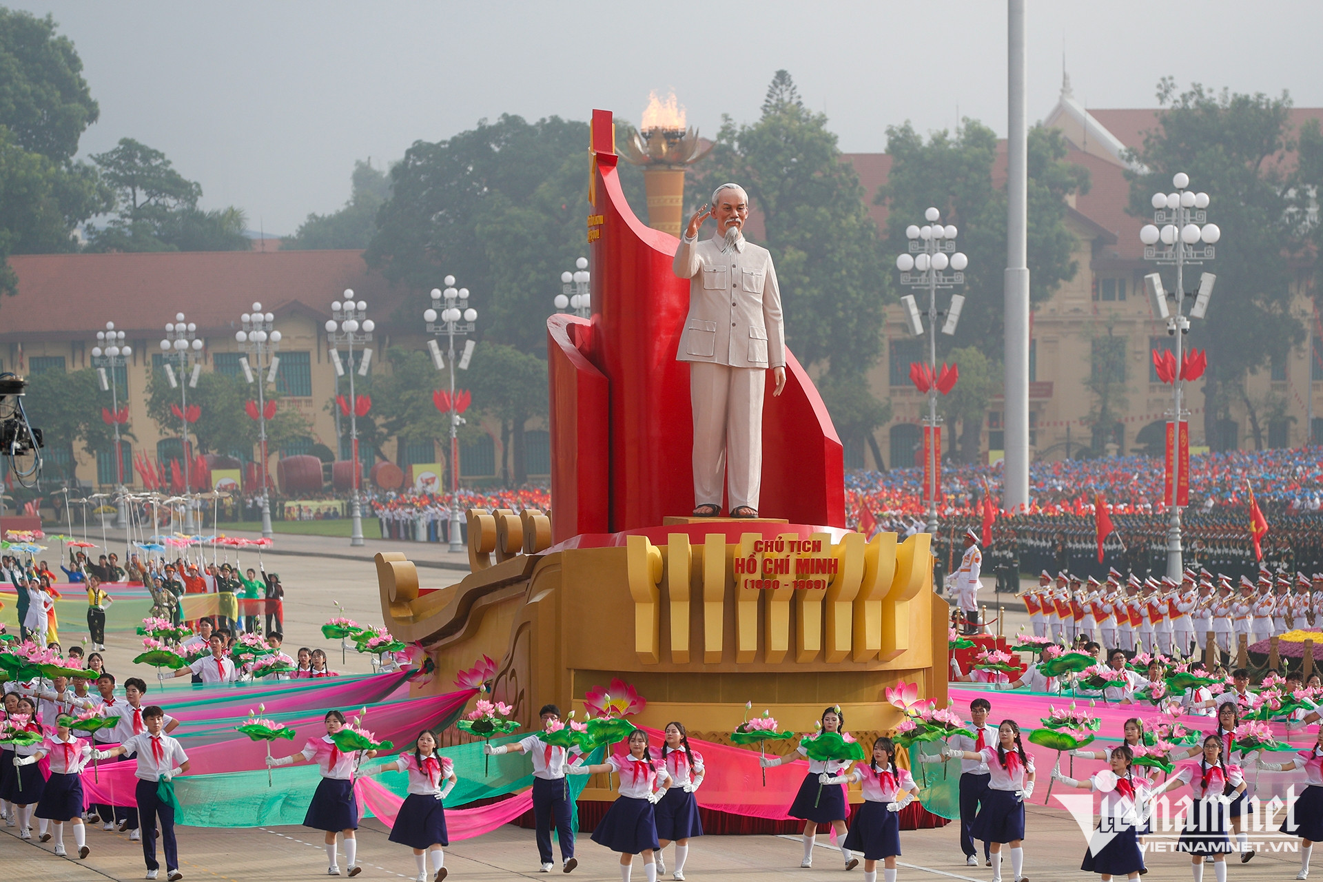 w hai chaii5525 1280.jpg