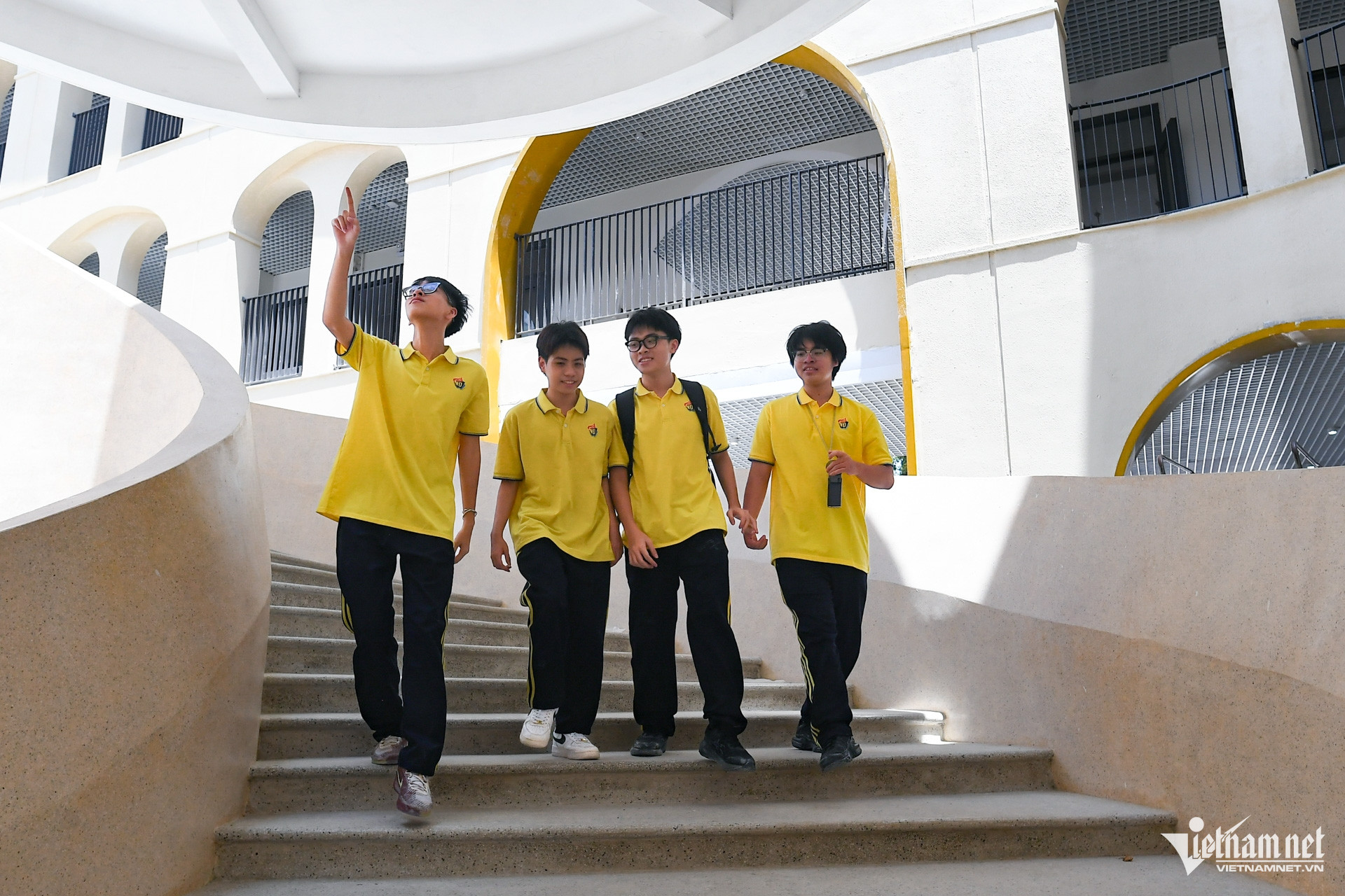 https://static-images.vnncdn.net/vps_images_publish/000001/000003/2026/9/4/w-thpt-viet-duc-giao-duc-7-1214.jpg